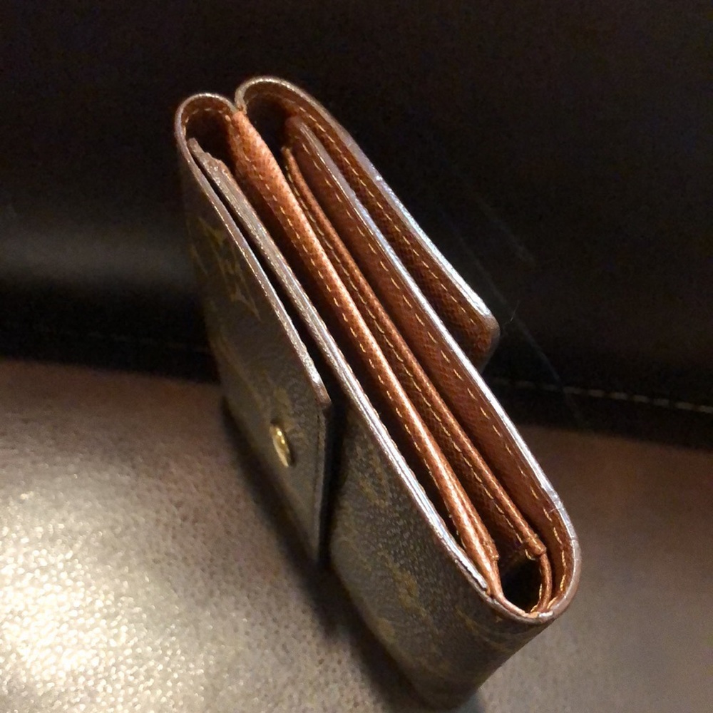 LOUIS VUITTON Monogramed Vintage Wallet Authentic TH0020 - Picture 14 of 16